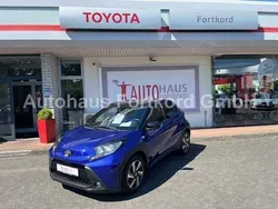 Blau Gebraucht 2023 Toyota Aygo Pulse Kleinwagen | 16.490 € (Fairer Preis)