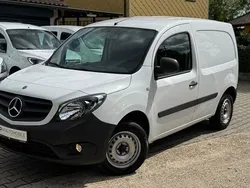 Weiß Gebraucht 2019 Mercedes Citan 109 Van / Kleinbus | 13.350 € (Fairer Preis)