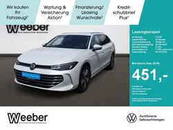 Oryxweiß perlmutteffekt (metallic) Gebraucht 2024 VW Passat Business Kombi | 39.290 €