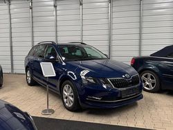 Blau Gebraucht 2018 Skoda Octavia Active Kombi | 12.950 € (Fairer Preis)