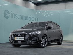Schwarz Gebraucht 2022 Ford Focus ST-Line Kombi | 23.190 € (Teuer)