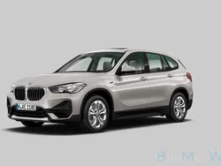 Kaschmirsilber metallicschwarz Gebraucht 2022 BMW X1 Performance SUV | 24.999 € (Guter Preis)