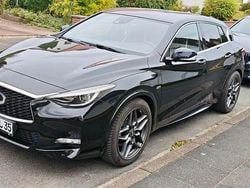 Schwarz Gebraucht 2018 Infiniti Q30 Sport Tech Limousine | 16.500 € (Superpreis)