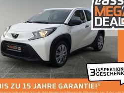 Schneeweiß Gebraucht 2022 Toyota Aygo Kleinwagen | 13.980 € (Guter Preis)