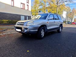 Grau Gebraucht 2006 Hyundai Santa Fe GLS SUV | 3.400 €