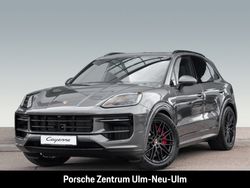 Grau Gebraucht 2022 Porsche Cayenne GTS Sport SUV | 149.900 € (Etwas zu teuer)