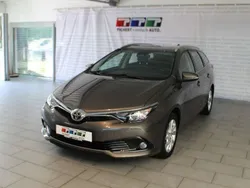 Gebraucht 2018 Toyota Auris Comfort Kombi | 13.990 € (Etwas zu teuer)
