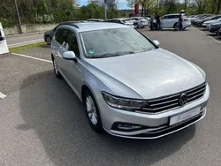 Reflexsilber metallic Gebraucht 2021 VW Passat Pro Kombi | 16.833 € (Guter Preis)