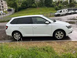 Weiß Gebraucht 2017 Skoda Fabia Ambition Kombi | 7.550 € (Guter Preis)