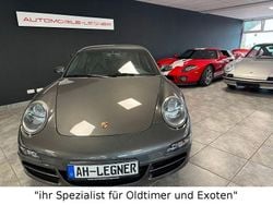 Grau Gebraucht 2006 Porsche 911 Carrera 4 Coupé | 59.900 € (Etwas zu teuer)