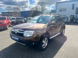 Braun Gebraucht 2011 Dacia Duster Prestige SUV | 4.990 € (Fairer Preis)