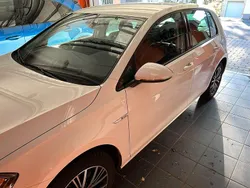 Weiß Gebraucht 2020 VW e-Golf Kleinwagen | 15.000 € (Guter Preis)