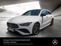 Weiß Gebraucht 2024 Mercedes CLA220 Shooting Brake AMG Line Premium Kombi | 39.890 € (Teuer)