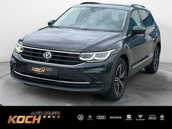 Uranograu Gebraucht 2023 VW Tiguan Life SUV | 32.990 € (Etwas zu teuer)