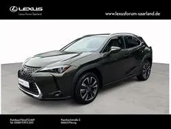 Grün Neu 2024 Lexus UX 300h Sport Design Packet SUV | 42.960 € (Etwas zu teuer)