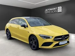 Beryllblau Gebraucht 2021 Mercedes CLA250e AMG Limousine | 26.180 € (Superpreis)