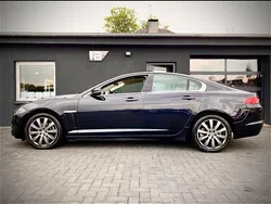 Schwarz Gebraucht 2012 Jaguar XF Limousine | 10.900 € (Etwas zu teuer)