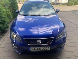 Blau Gebraucht 2018 Seat Leon ST Kombi | 18.060 € (Fairer Preis)