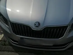 Silber Gebraucht 2018 Skoda Superb Kombi | 18.990 € (Guter Preis)