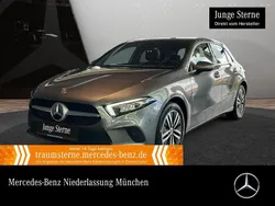 Grau Gebraucht 2021 Mercedes A250 Progressive Limousine | 25.490 € (Fairer Preis)