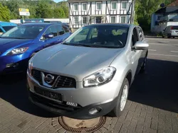 Silver (m) Gebraucht 2010 Nissan Qashqai Acenta SUV | 5.999 € (Fairer Preis)