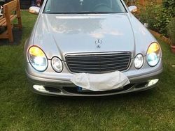 Silber Gebraucht 2005 Mercedes E280 Limousine | 6.000 € (Etwas zu teuer)