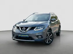 Grau Gebraucht 2016 Nissan X-Trail 360º SUV | 10.900 € (Etwas zu teuer)