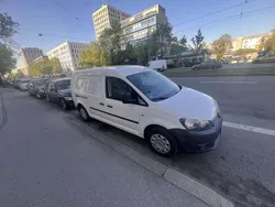 Gebraucht 2011 VW Caddy Maxi Van / Kleinbus | 7.950 € (Etwas zu teuer)