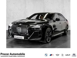 Schwarz Gebraucht 2023 BMW 740 M Sport Limousine | 91.900 € (Superpreis)