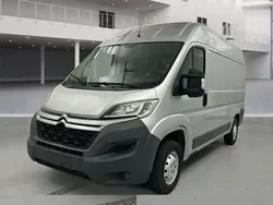 Grau Gebraucht 2017 Citroën Jumper Profi Van / Kleinbus | 14.999 € (Guter Preis)