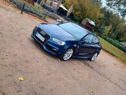 Blau Gebraucht 2015 Audi A3 S-Line Limousine | 16.400 € (Fairer Preis)