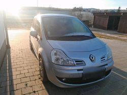 Silber Gebraucht 2009 Renault Modus Van / Kleinbus | 900 €
