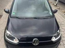 Schwarz Gebraucht 2015 VW up! Kleinwagen | 5.500 € (Fairer Preis)
