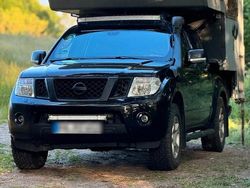 Schwarz Gebraucht 2012 Nissan Navara Abholung | 12.900 €