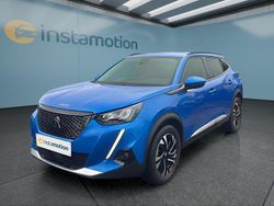 Blau Gebraucht 2022 Peugeot 2008 Allure SUV | 19.999 € (Fairer Preis)