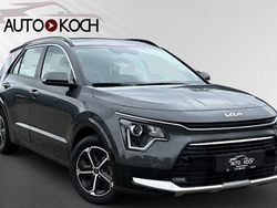 Grau Gebraucht 2023 Kia Niro Vision SUV | 25.888 € (Guter Preis)