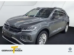 Grau Gebraucht 2024 VW T-Roc Life SUV | 21.850 € (Guter Preis)