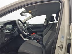 Grau Gebraucht 2024 VW Polo Life Limousine | 17.780 € (Guter Preis)