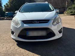 Weiß Gebraucht 2012 Ford C-MAX Van / Kleinbus | 4.300 € (Etwas zu teuer)