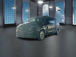 Graphitgrau Gebraucht 2023 Mercedes Vito Van | 51.550 €