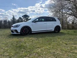 Weiß Gebraucht 2017 VW Golf VII GTI Clubsport Limousine | 31.111 €