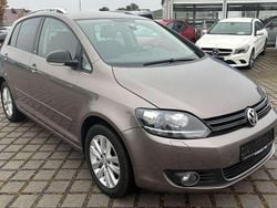 Kaschmirbraun Gebraucht 2011 VW Golf Plus Cross Style Van / Kleinbus | 8.500 € (Etwas zu teuer)