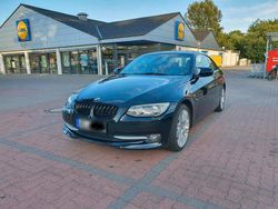 Schwarz Gebraucht 2012 BMW 320 Coupé | 12.000 € (Fairer Preis)