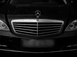 Schwarz Gebraucht 2009 Mercedes S63 AMG AMG Limousine | 13.800 €