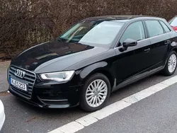 Schwarz Gebraucht 2014 Audi A3 Ambiente Kleinwagen | 15.000 € (Fairer Preis)