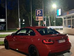 Rot Gebraucht 2015 BMW M235 M Performance Coupé | 24.999 € (Guter Preis)