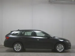 Schwarz Gebraucht 2020 Skoda Octavia Ambition Kombi | 15.480 € (Guter Preis)