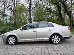 Beige Gebraucht 2006 VW Jetta Comfortline Limousine | 6.300 € (Etwas zu teuer)