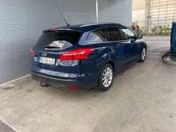 Blau Gebraucht 2016 Ford Focus ST-Line Kombi | 7.800 € (Superpreis)