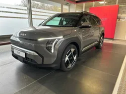 Grau Neu 2024 Kia EV3 3 SUV | 42.290 € (Teuer)